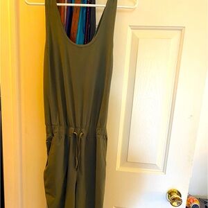 Patagonia Women’s Fleetwith Romper Small Basin Green